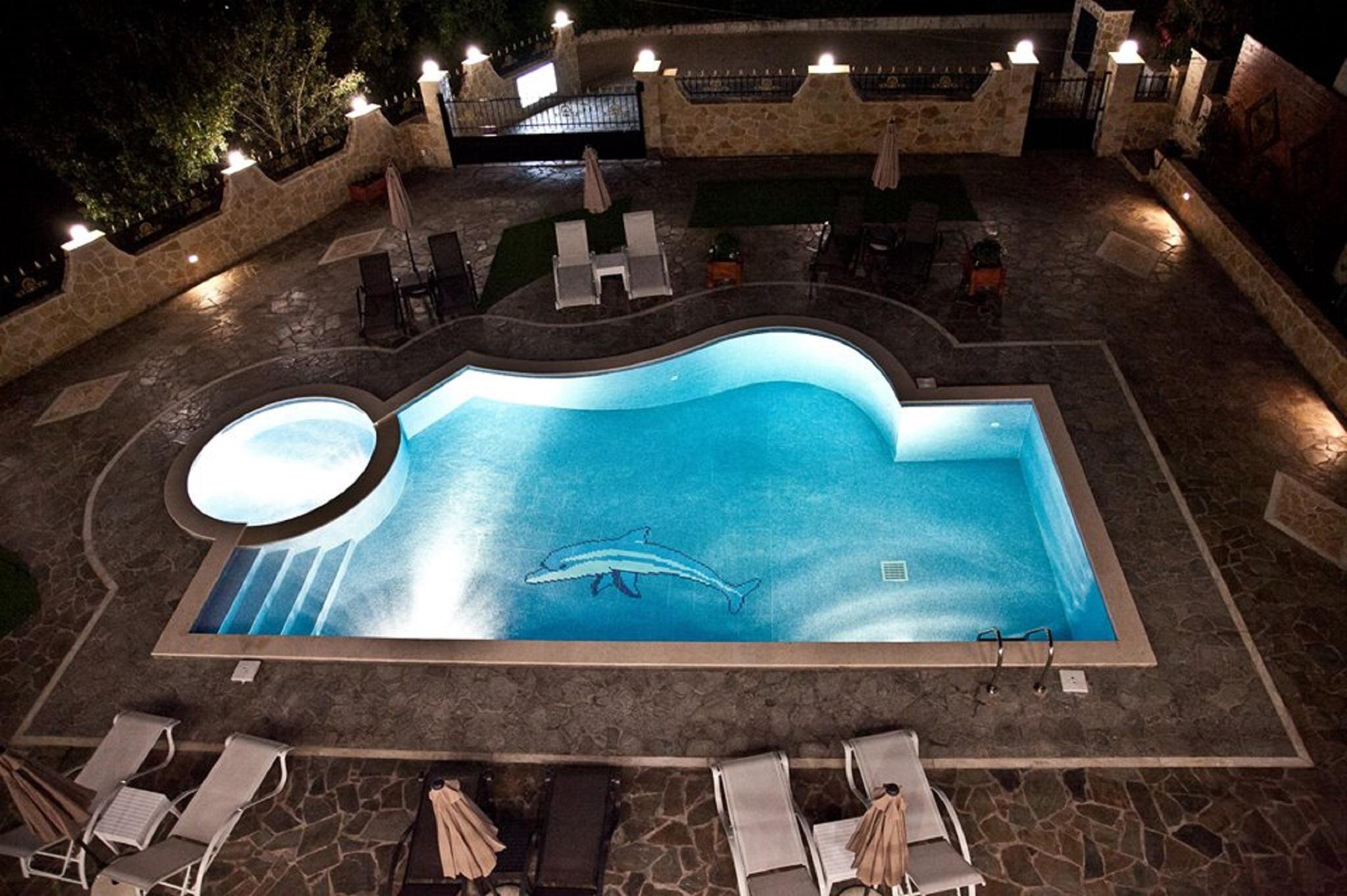 Diwani Luxury Villas *