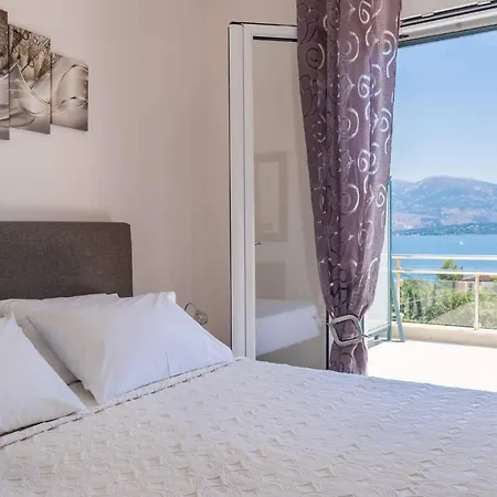 Diwani Luxury Villas Lixouri Exterior photo