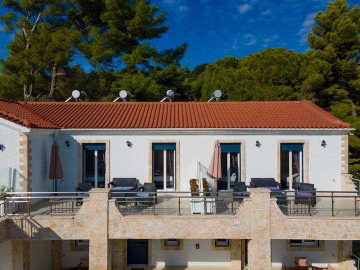 Apartment Diwani Luxury Villas Lixouri